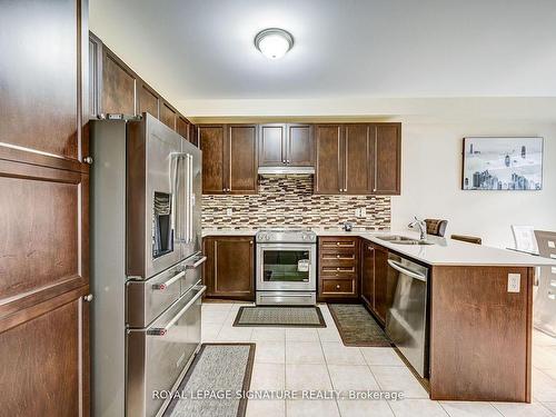 15 Yardmaster Dr, Brampton, ON - Indoor Photo Showing Kitchen With Double Sink