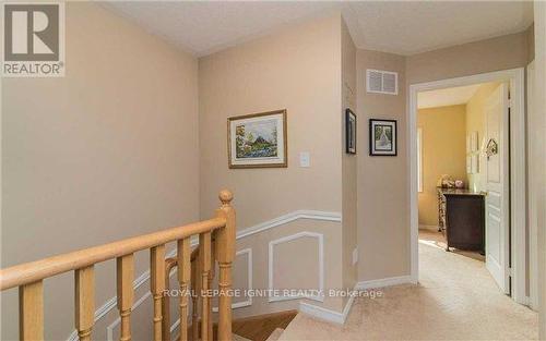 18 Curran Hall Crescent, Toronto, ON - Indoor Photo Showing Other Room