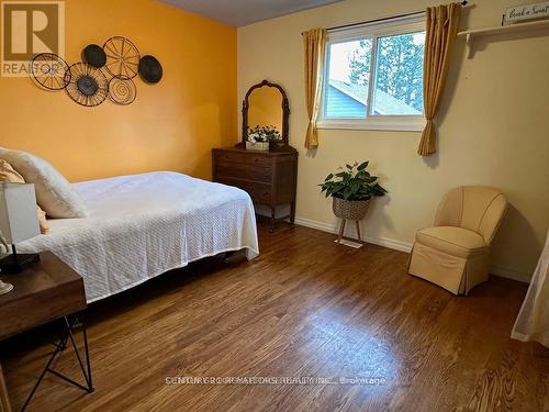 Upper - 404 Trent Street W, Whitby (Downtown Whitby), ON - Indoor Photo Showing Bedroom