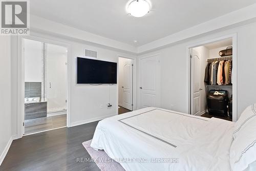 58 - 35 Applewood Lane, Toronto (Etobicoke West Mall), ON - Indoor Photo Showing Bedroom