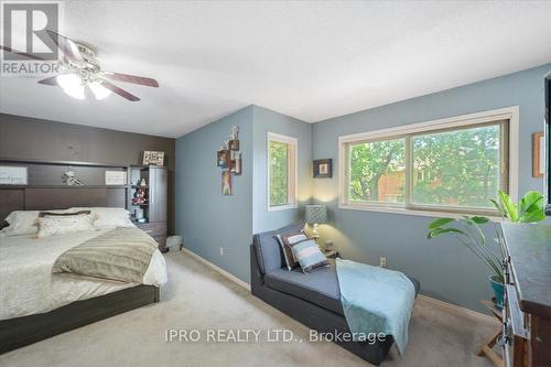 77 Lord Simcoe Drive, Brampton (Westgate), ON - Indoor Photo Showing Bedroom