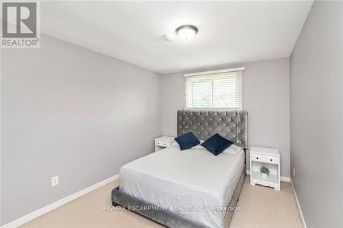 8 - 151 Berkindale Drive, Hamilton, ON - Indoor Photo Showing Bedroom