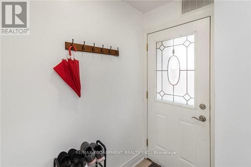 8 - 151 Berkindale Drive, Hamilton, ON - Indoor Photo Showing Other Room