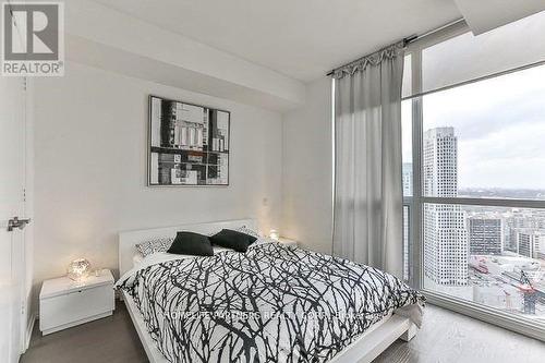4007 - 45 Charles Street E, Toronto, ON - Indoor Photo Showing Bedroom