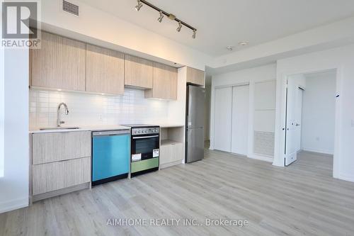 5107 - 395 Bloor Street E, Toronto, ON - Indoor Photo Showing Kitchen