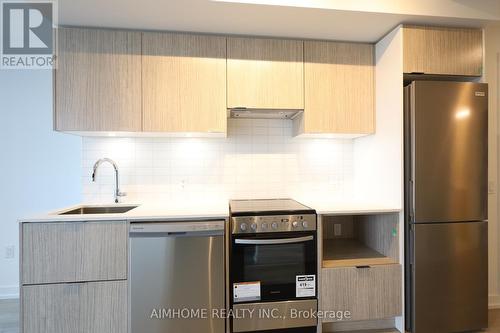 4706 - 395 Bloor Street E, Toronto, ON - Indoor Photo Showing Kitchen With Stainless Steel Kitchen