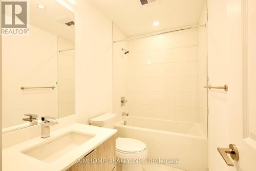 4706 - 395 Bloor Street E, Toronto, ON - Indoor Photo Showing Bathroom