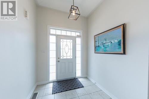 374 Spring Blossom Crescent, Oakville, ON - Indoor Photo Showing Other Room