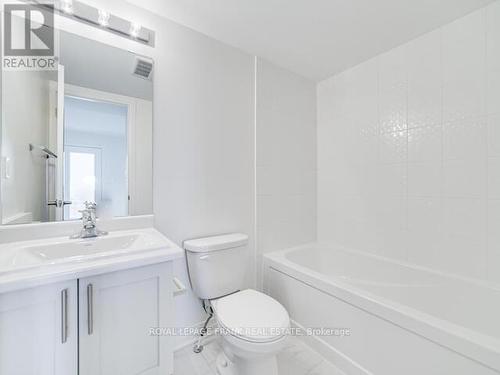 12 - 23D Lookout Drive, Clarington, ON - Indoor Photo Showing Bathroom