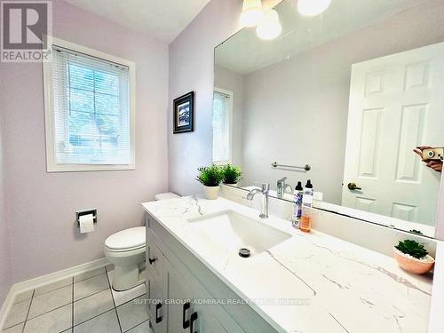 568 Marlatt Drive, Oakville, ON - Indoor Photo Showing Bathroom