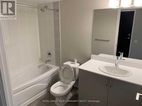 2208 - 5162 Yonge Street, Toronto, ON - Indoor Photo Showing Bathroom