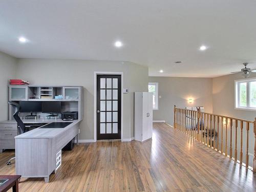 Family room - 116 Rue Juteau, Val-D'Or, QC - Indoor Photo Showing Other Room