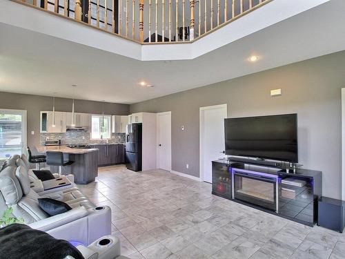 Vue d'ensemble - 116 Rue Juteau, Val-D'Or, QC - Indoor Photo Showing Living Room