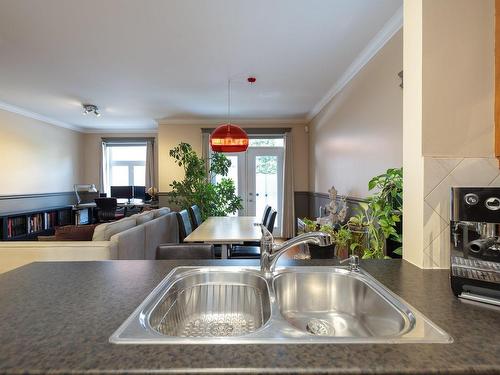 Overall view - 201-5121 Rue Drolet, Montréal (Le Plateau-Mont-Royal), QC - Indoor Photo Showing Kitchen With Double Sink