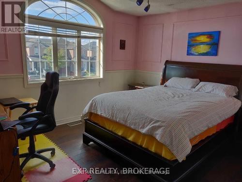 10 Olde Town Road, Brampton, ON - Indoor Photo Showing Bedroom