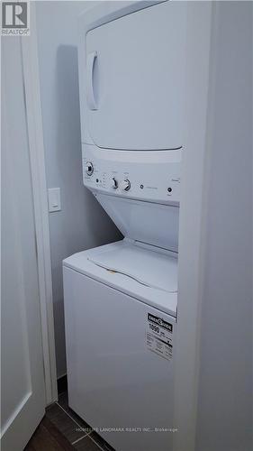 709 - 112 King Street E, Hamilton, ON - Indoor Photo Showing Laundry Room