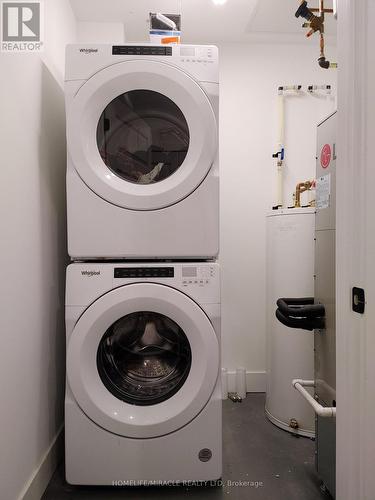 107 - 1101 Lackner Place, Kitchener, ON - Indoor Photo Showing Laundry Room