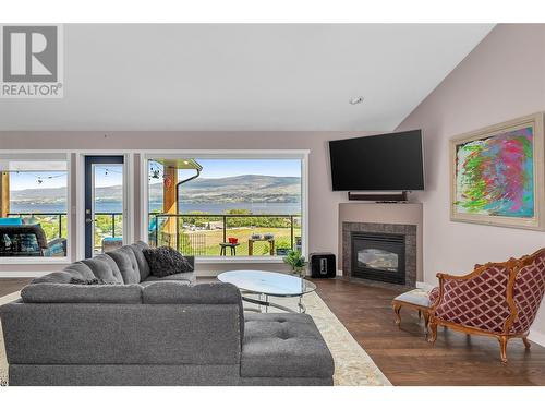 3590 Apple Way Boulevard, West Kelowna, BC - Indoor Photo Showing Living Room With Fireplace