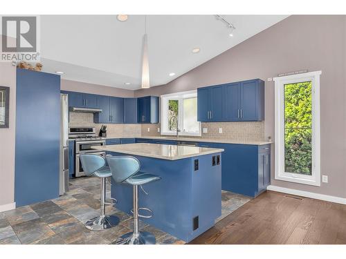 3590 Apple Way Boulevard, West Kelowna, BC - Indoor Photo Showing Kitchen With Upgraded Kitchen