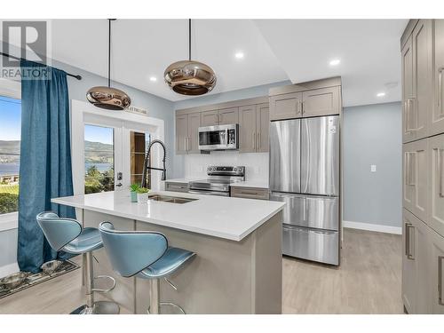 3590 Apple Way Boulevard, West Kelowna, BC - Indoor Photo Showing Kitchen With Double Sink With Upgraded Kitchen