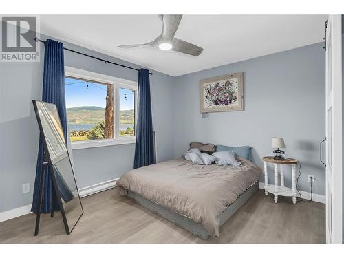 3590 Apple Way Boulevard, West Kelowna, BC - Indoor Photo Showing Bedroom