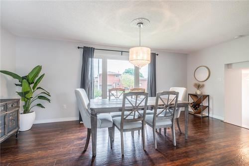 238 Clifton Downs Road, Hamilton, ON - Indoor Photo Showing Dining Room