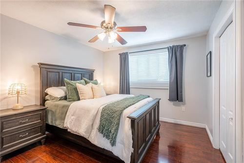 Primary Bedroom - 238 Clifton Downs Road, Hamilton, ON - Indoor Photo Showing Bedroom