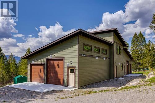 5383 Geary Creek Road, Fairmont Hot Springs, BC - Outdoor With Exterior