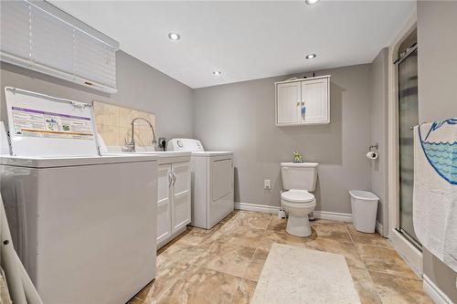 625 Tate Avenue, Hamilton, ON - Indoor Photo Showing Laundry Room