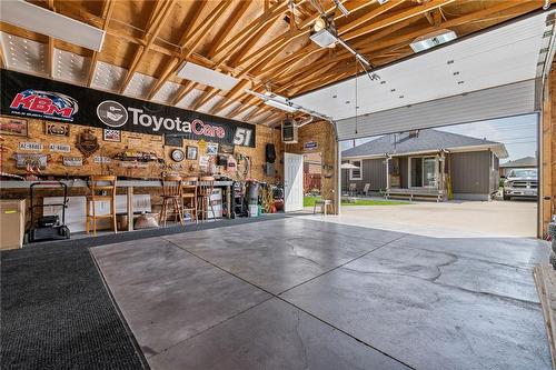 625 Tate Avenue, Hamilton, ON - Indoor Photo Showing Garage