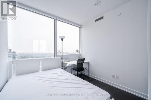 3716 - 85 Wood Street, Toronto, ON - Indoor Photo Showing Bedroom