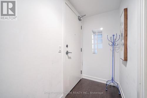 3716 - 85 Wood Street, Toronto, ON - Indoor Photo Showing Other Room