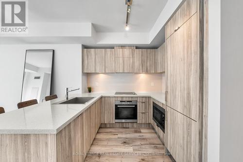 1601 - 21 Widmer Street, Toronto, ON - Indoor Photo Showing Kitchen With Upgraded Kitchen