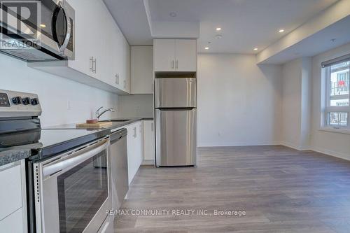 114 - 2635 William Jackson Drive, Pickering, ON - Indoor Photo Showing Kitchen With Stainless Steel Kitchen