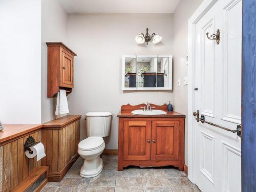 Salle de bains - 338  - 342 Rue St-Eustache, Saint-Eustache, QC - Indoor Photo Showing Bathroom