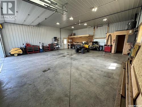 210 1St Street W, Meath Park, SK - Indoor Photo Showing Garage