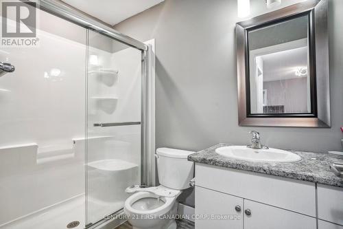18 - 2070 Meadowgate Boulevard, London, ON - Indoor Photo Showing Bathroom