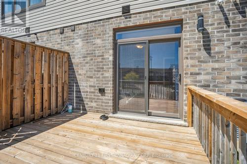 18 - 2070 Meadowgate Boulevard, London, ON - Outdoor With Exterior