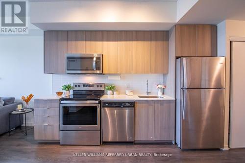 503 - 3237 Bayview Avenue, Toronto, ON - Indoor Photo Showing Kitchen With Stainless Steel Kitchen