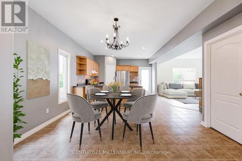 217 King Street S, New Tecumseth, ON - Indoor Photo Showing Dining Room