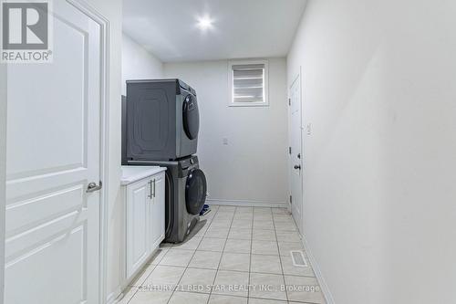 194 Mcgahey Street, New Tecumseth, ON - Indoor Photo Showing Laundry Room