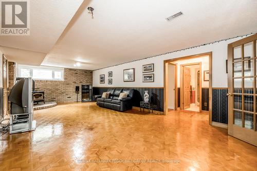 32 Park Trail, Springwater, ON - Indoor