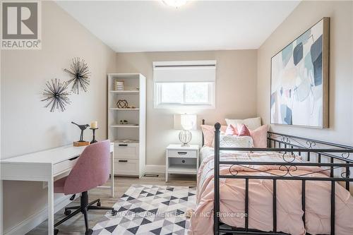 89 - 5475 Lakeshore Road, Burlington, ON - Indoor Photo Showing Bedroom