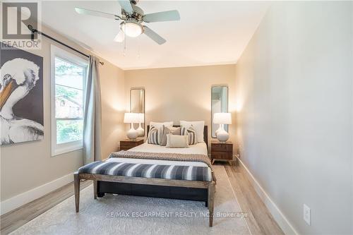89 - 5475 Lakeshore Road, Burlington, ON - Indoor Photo Showing Bedroom