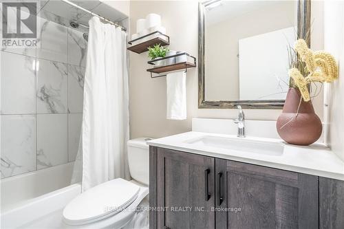 89 - 5475 Lakeshore Road, Burlington, ON - Indoor Photo Showing Bathroom