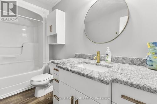 13 - 6350 Dorchester Road, Niagara Falls, ON - Indoor Photo Showing Bathroom