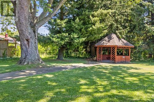 13 - 6350 Dorchester Road, Niagara Falls, ON - Outdoor With Backyard