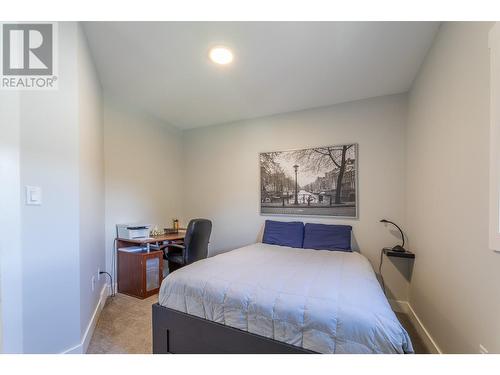 76 Roy Avenue Unit# 104, Penticton, BC - Indoor Photo Showing Bedroom
