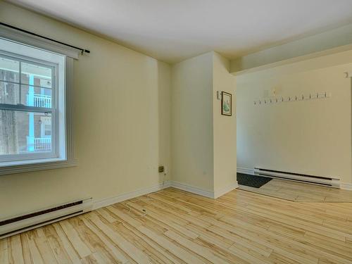 Living room - 117  - 119 Rue Brière, Saint-Jérôme, QC - Indoor Photo Showing Other Room