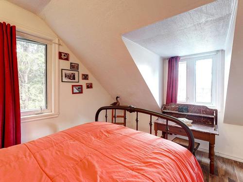 Chambre Ã Â coucher - 104 Av. Desjardins, Saint-Sauveur, QC - Indoor Photo Showing Bedroom